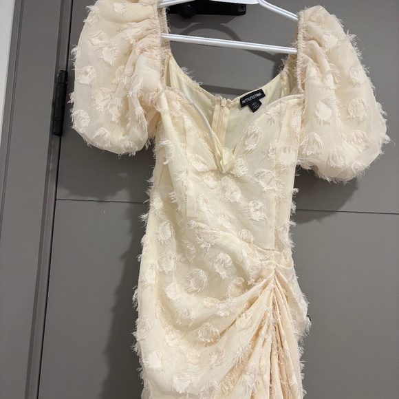 Cream Textured Underwire Plunge Draped Bodycon Dress - Picture 3 of 3